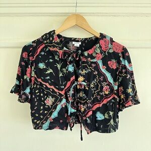 Kimchi Blue Floral Tie Front Crop Top
